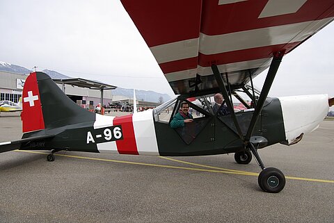 Pilot und Passagier sind bereit.