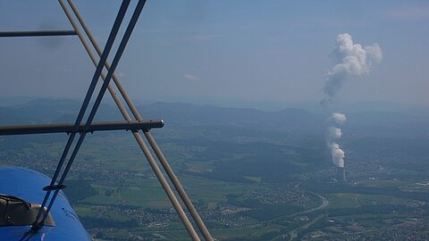 Beim Kühlturm Gösgen vorbei.