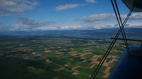 Vorgängig wurde ein Flug organisiert.