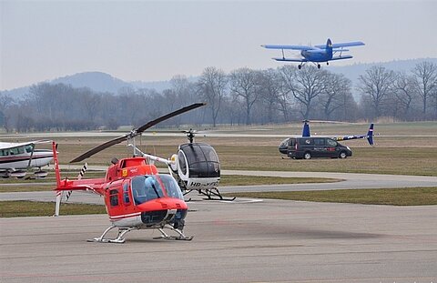 Die An-2 hebt in die dritte Dimension ab.