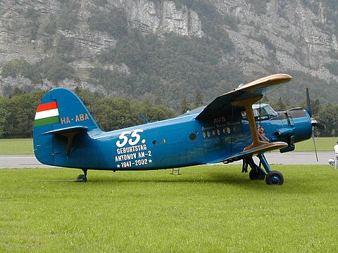 #30_Mollis 10 Jahre PS Verein, Fluegertag Mollis 24.8.2002