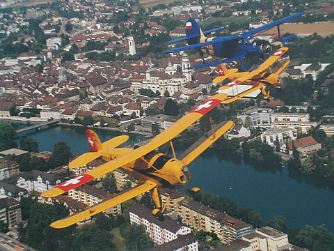 Verbandsflug über der Stadt Solothurn.