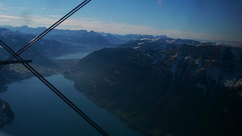 Im Gegenlicht, Brienzer- und Thunersee.
