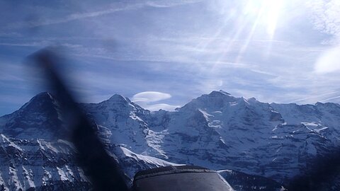 Spezielle Wolkenstimmung über dem Jungfraujoch.