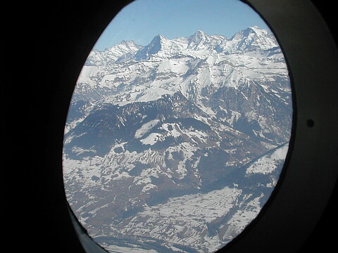 Blick zurück auf Eiger, Mönch und Jungfrau.