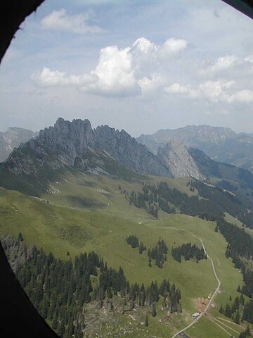 Entlang der Waadtländeralpen.
