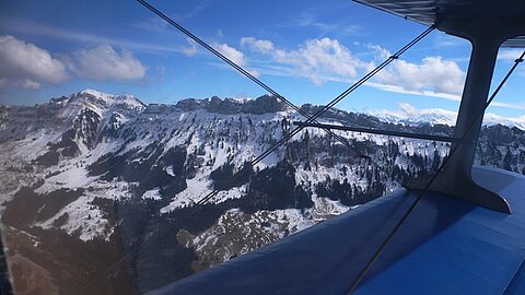 Linke Seite beginnt der Pilatus.