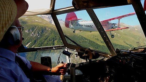 Auf dem Rückflug die zwei Anna's.