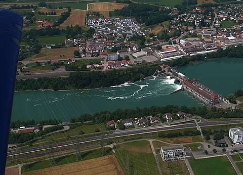 Wasserkraftwerk bei Laufenburg.