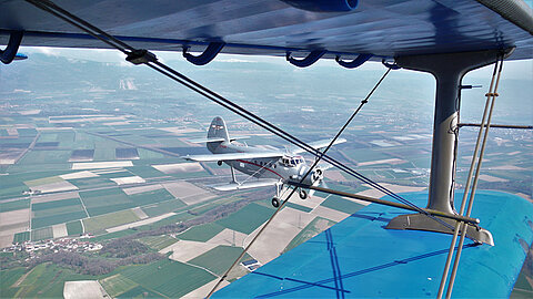 Seitenwechsel der An-2.