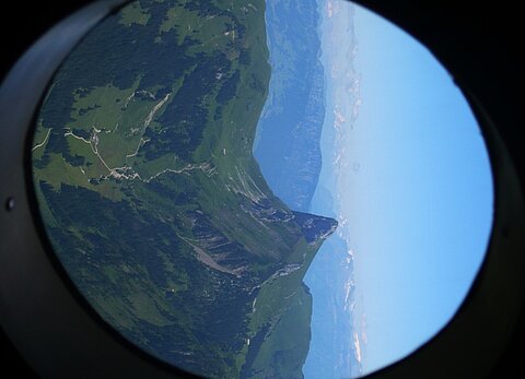 Wie ein Zeigefinger das Stockhorn.