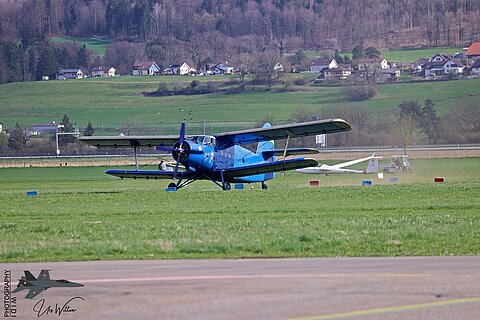 Landung auf der Graspiste in Grenchen.