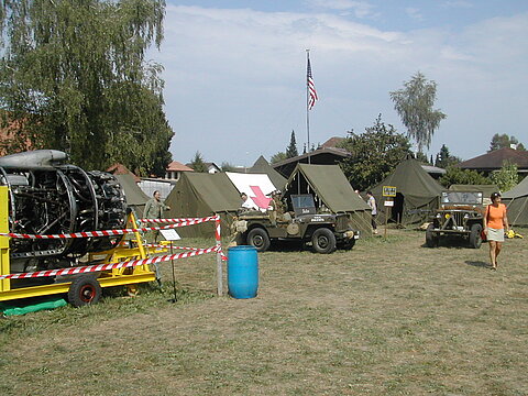 Armee Camp.