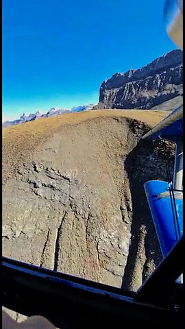 Zu erkennen Eiger, Mönch und Jungfrau.