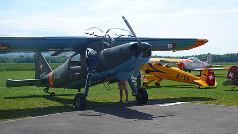 Dornier Do-27 und Bücker.