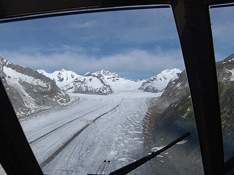 Hinauf zum Aletschgletscher.
