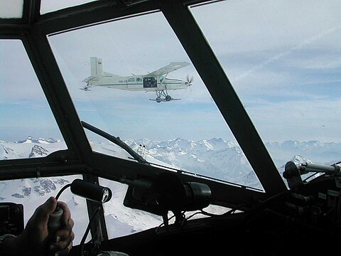 Das Fotoflugzeug, ein Pilatus Porter.