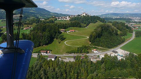Im Anflug auf Gruyères.